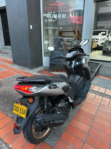 Yamaha Nmax