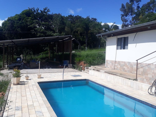 Imagem 12 de 20 de Chácara 2200m2 Área Construida 300m2 Casa 2 Dorms,sala,cozinha,banheiro,área C/churrasqueira,piscina,2 Vagas Cobertas - Ch00031 - 68784489