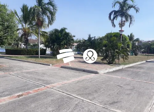 Lote En Conjunto Residencial En Flandes 105m² Para Construcción O Inversión