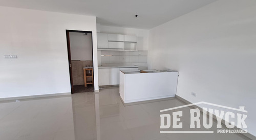 Duplex En Venta En Quilmes Oeste