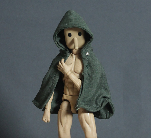 Figma Attack On Titan - Capa Com Arames Reconhecimento