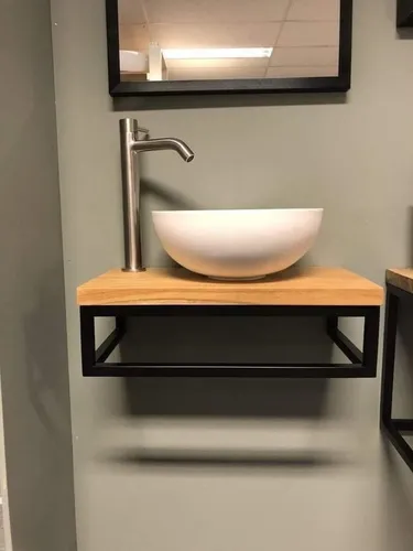 Mesa De Hierro Y Madera