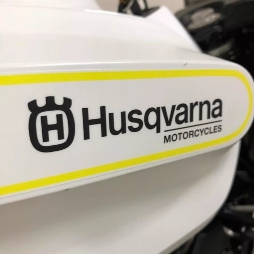 Imagen 12 de 15 de Husqvarna Vitpilen 401 Naked Usada 2019 Permuta Ktm