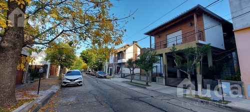 Imagen 2 de 9 de Terreno Con Casa A Reciclar En Zona Residencial - San Fernando