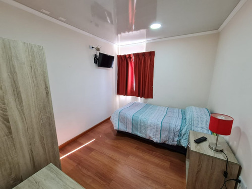 Hostal Con Restaurant Nuevo, Av. Grecia 8hab. 8b.