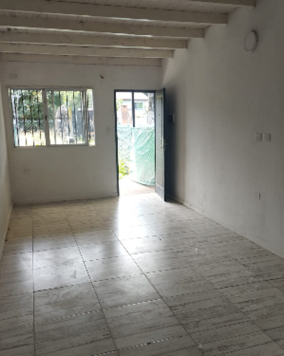 Alquiler Monoambiente José C Paz