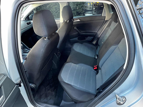 Imagen 15 de 16 de Volkswagen Nivus 2021 1.0 Tsi Tiptronic Comfortline