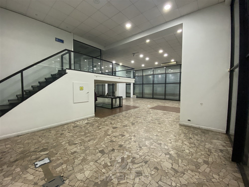 Local Comercial En Mejor Esquina Plaza En Arriendo En Temuco