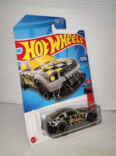 Hot Wheels 2005 Ford Mustang Spoiler Alert Gris 146/250