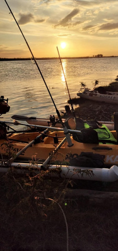 Kayak Rocker Wave 2022 Con Motor Ltceco 3.5 Hp 1hora De Uso