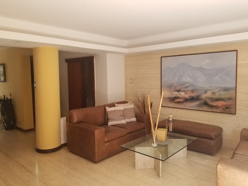Venta De Casa En Urb San Luis Con Garita De Seguridad