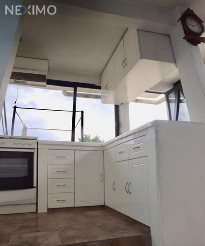 Imagen 8 de 13 de Casa En Venta, Iztapalapa, Ciudad De México.