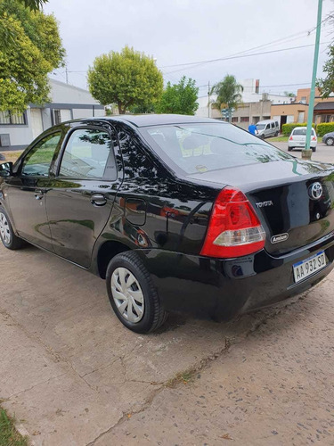 Toyota Etios 1.5 Sedan Xs 2017