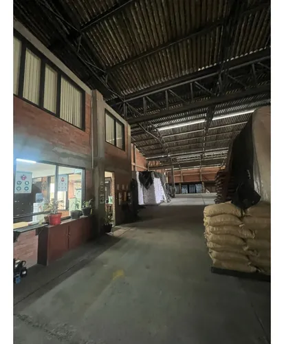 Venta Bodegas Condominio Candelaria