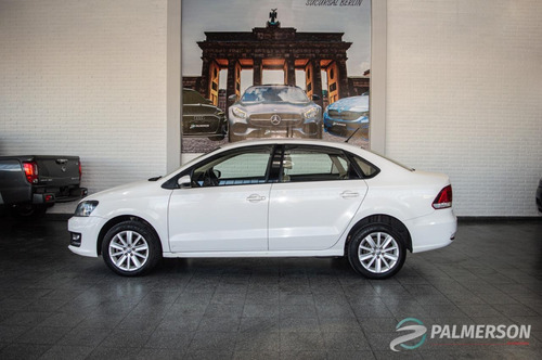 Imagen 4 de 15 de Volkswagen Polo 1.6 Comfortline 2017