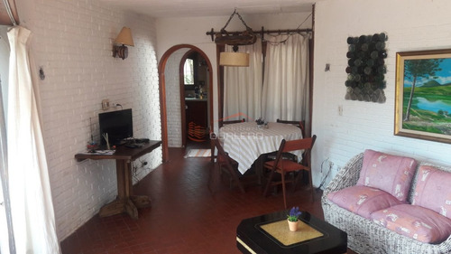 Imagen 7 de 14 de Casa A La Venta En Mansa A Poca Distancia De La Playa!, Zona Ideal Vivienda Permanente