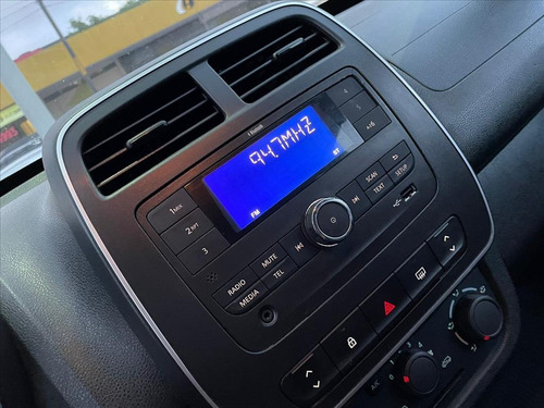 Imagem 7 de 8 de Kwid 1.0 12v Sce Flex Zen Manual