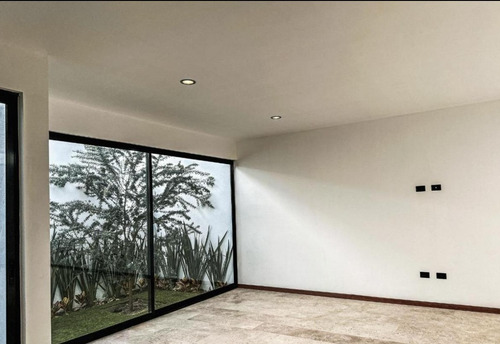 Venta De Casa En Villa Magna, San Luis Potosí. Fm17