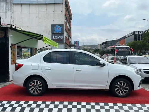 Renault Logan Zen Full 1.6 Mt