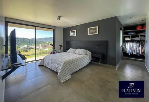 Vendo Casa En Valle Escondido