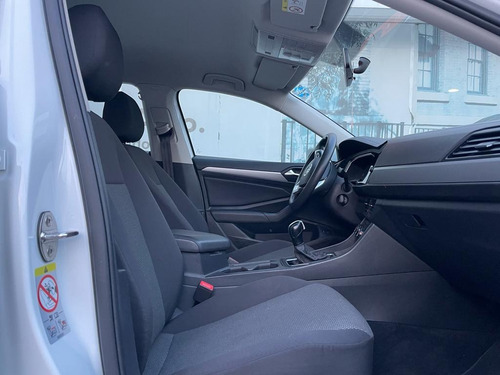 Imagen 14 de 15 de Volkswagen Jetta Starline Tiptronic 2020