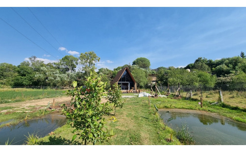 Gran Cabaña En Venta, Con Lago Propio...