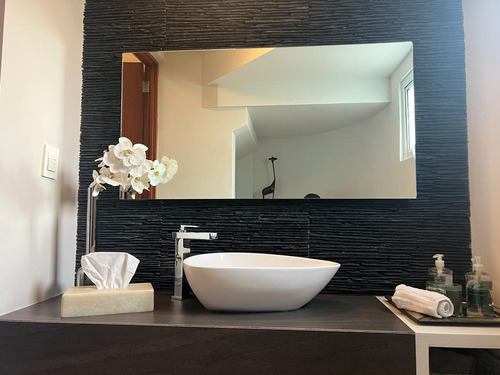 Casa Venta San Jerónimo 3 Recámaras, 3 Baños, Sala De Tv, Estudio 3 Autos