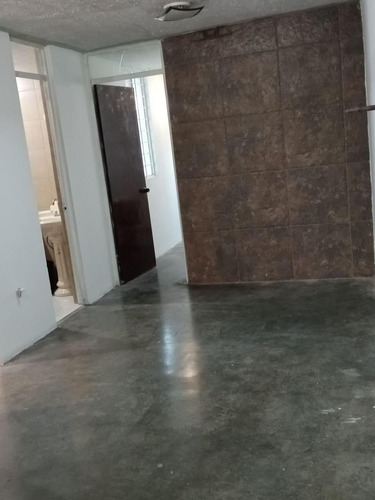 Casa Sola En Renta En Los Ébanos, Apodaca, Nuevo León