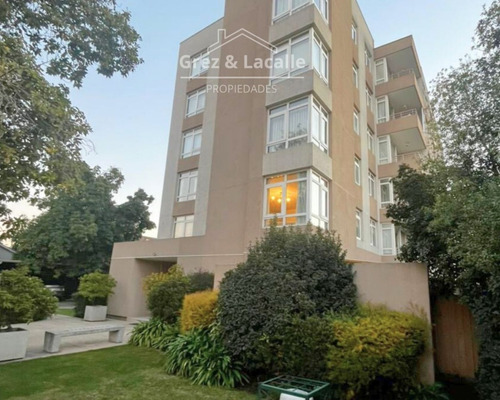 Se Arrienda Departamento Amoblado En Edificio San Gregorio