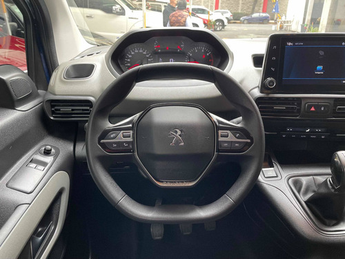 Imagen 10 de 15 de Peugeot Rifter 2020 1.6 Hdi Allure 7as
