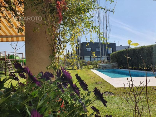 Imagen 4 de 23 de Casa En Venta En San Francisco - Maroto Propiedades