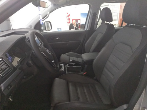 Imagen 10 de 17 de Volkswagen Amarok 2.0 Tdi 180cv Highline 4x2 At Gd