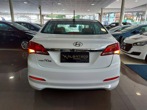 Imagem 5 de 14 de Hyundai Hb20s 1.0 Comfort Plus 12v Flex 4p Manual