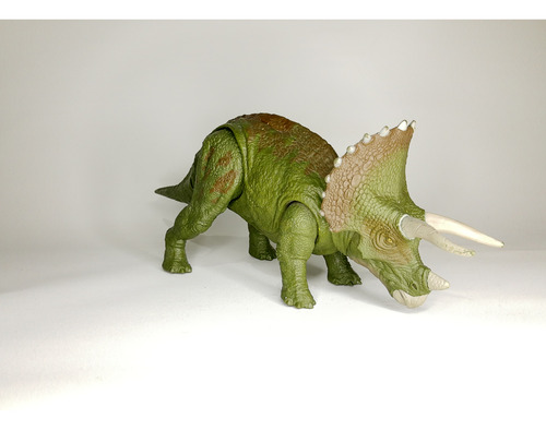Jurassic World Dino Rivals Triceratops Doble Ataque (Usado)