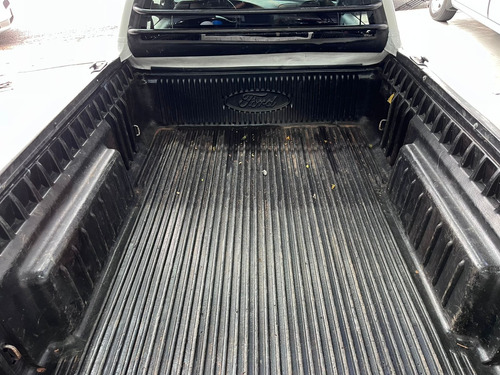 Ford Courier 1.6 L Flex 2p