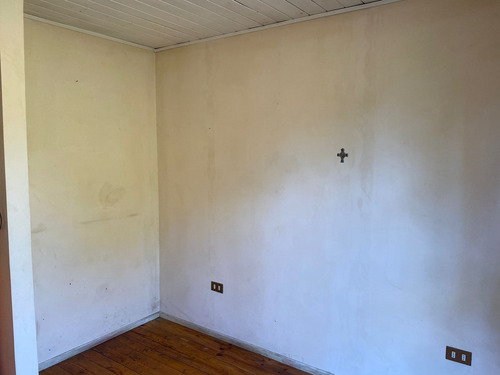 Casa De Un Piso En Colina-sector Esmeralda