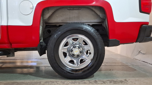 Chevrolet Silverado 2500 5.3 2500 DOBLE CABINA F AT 4WD