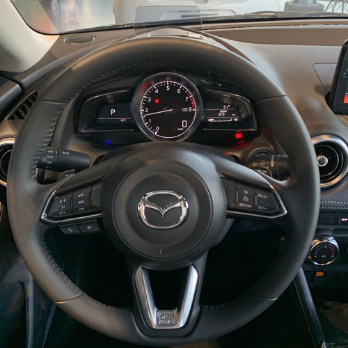 Imagen 3 de 10 de Mazda 2 Sedan Grand Touring Lx At Machine Grey | 2022