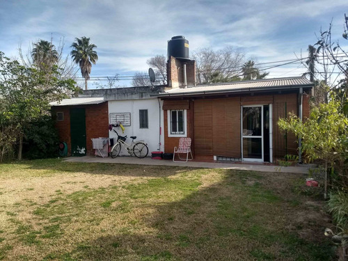 Imagen 18 de 22 de Casa En Venta 3 Ambientes En Funes Con Pileta.