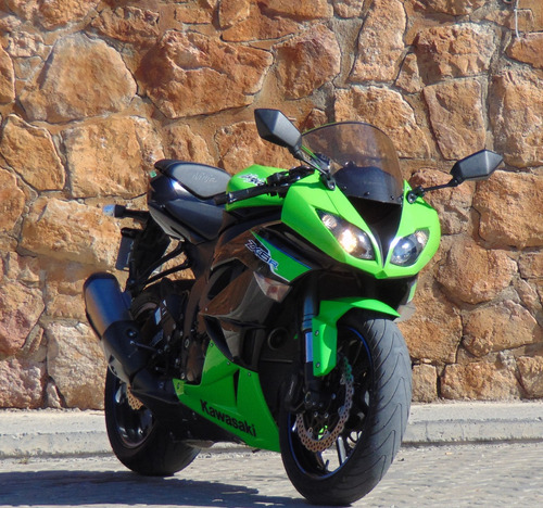 Moto Kawasaki Zx6r