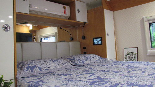 Imagem 19 de 25 de Motorhome Montagem 2022 Beleza Em Cada Detalhe