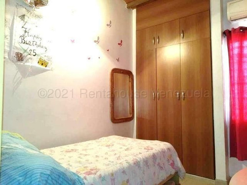Imagen 8 de 14 de Gerybet Varela Rentahouse Mp 227821 Villa Jardin San Diego