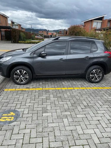 Peugeot 2008 1.6 Active