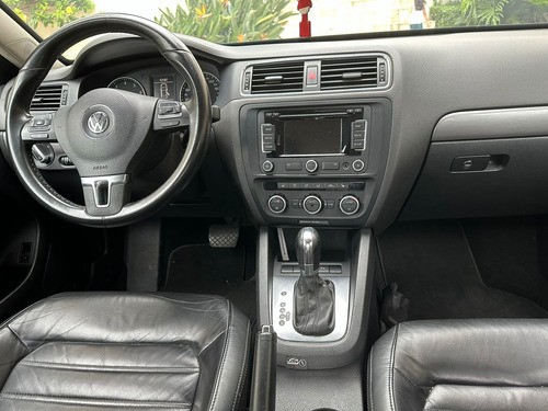 Volkswagen Jetta 2.0 Tsi Highline 4p