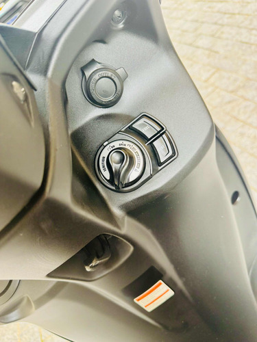 Yamaha Fluo 125c