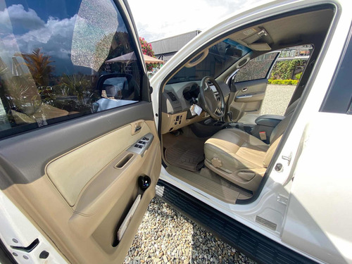 Toyota Fortuner 2014 2.7l 4x2