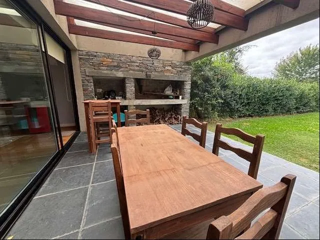Barrio San Nicolas - Alquiler O Venta - 3 Dormitorios Parrillero Piscina, Disponible A Partir Del 7 De Noviembre 2026 · Foto 5