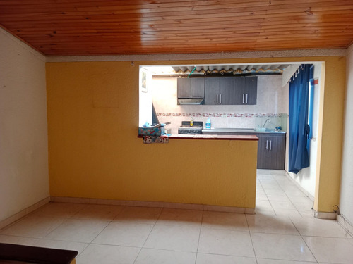Apartamento En Arriendo En Bogotá . Cod 111098