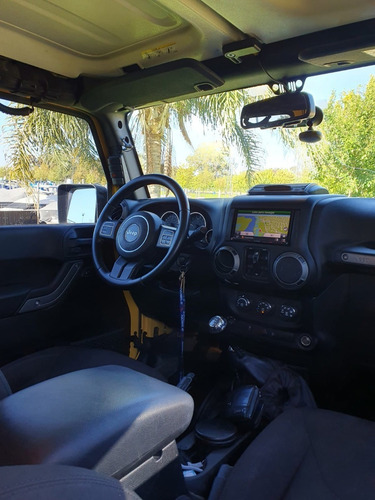 Imagen 8 de 11 de Jeep Wrangler Unlimited 4ptas V6 2017 Usado Premium Contado
