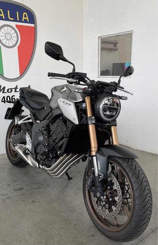 Imagem 8 de 11 de Honda Cb650r